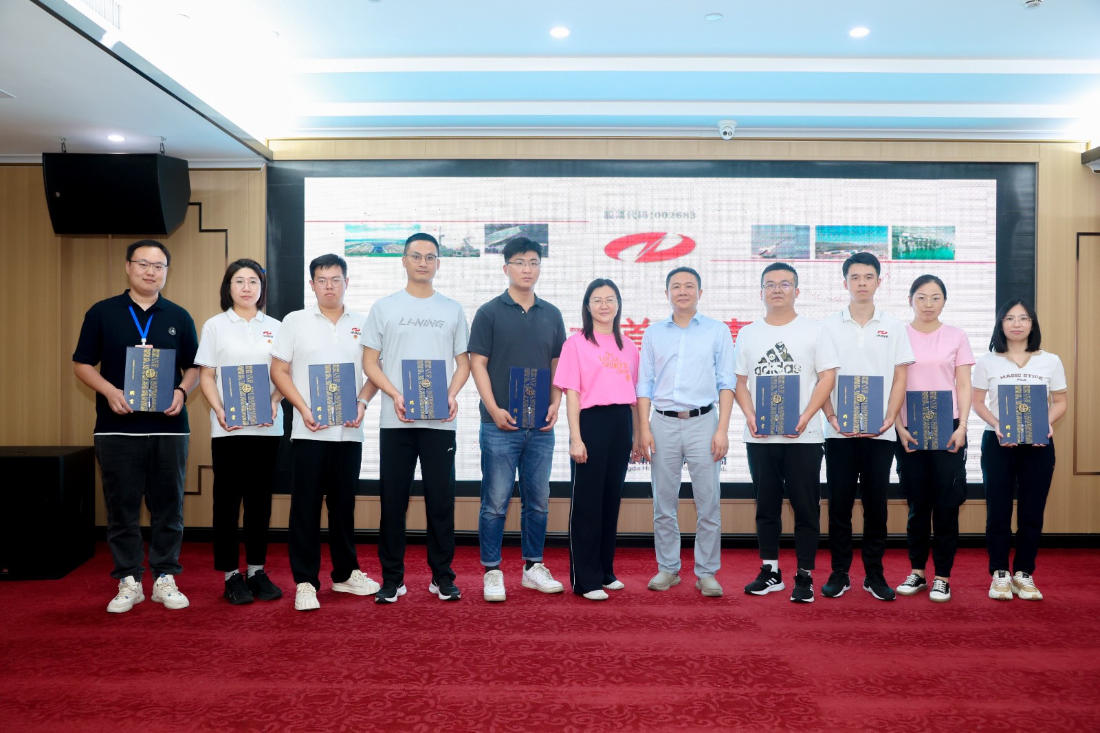 1688948961117511.jpg LT7A0944-opq483562722.jpg